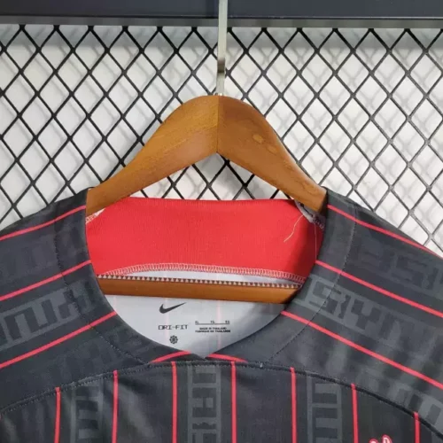 Camisa Nike Liverpool 2023/24 Torcedor Pro - Imagem 4