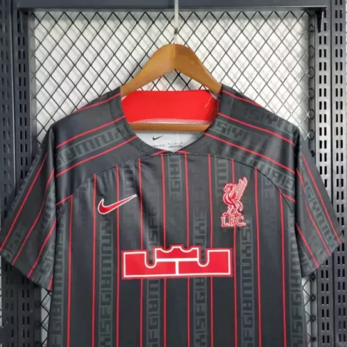 Camisa Nike Liverpool 2023/24 Torcedor Pro - Imagem 3